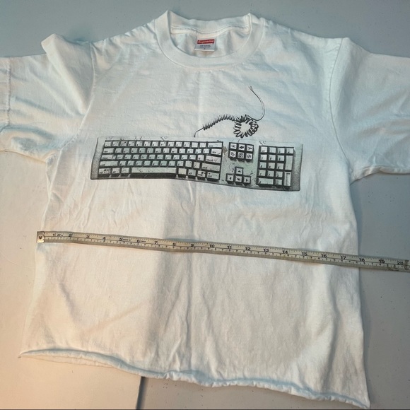 Supreme Keyboard White Color Small Size Cropped Top Tee Shirt - Picture 9 of 9